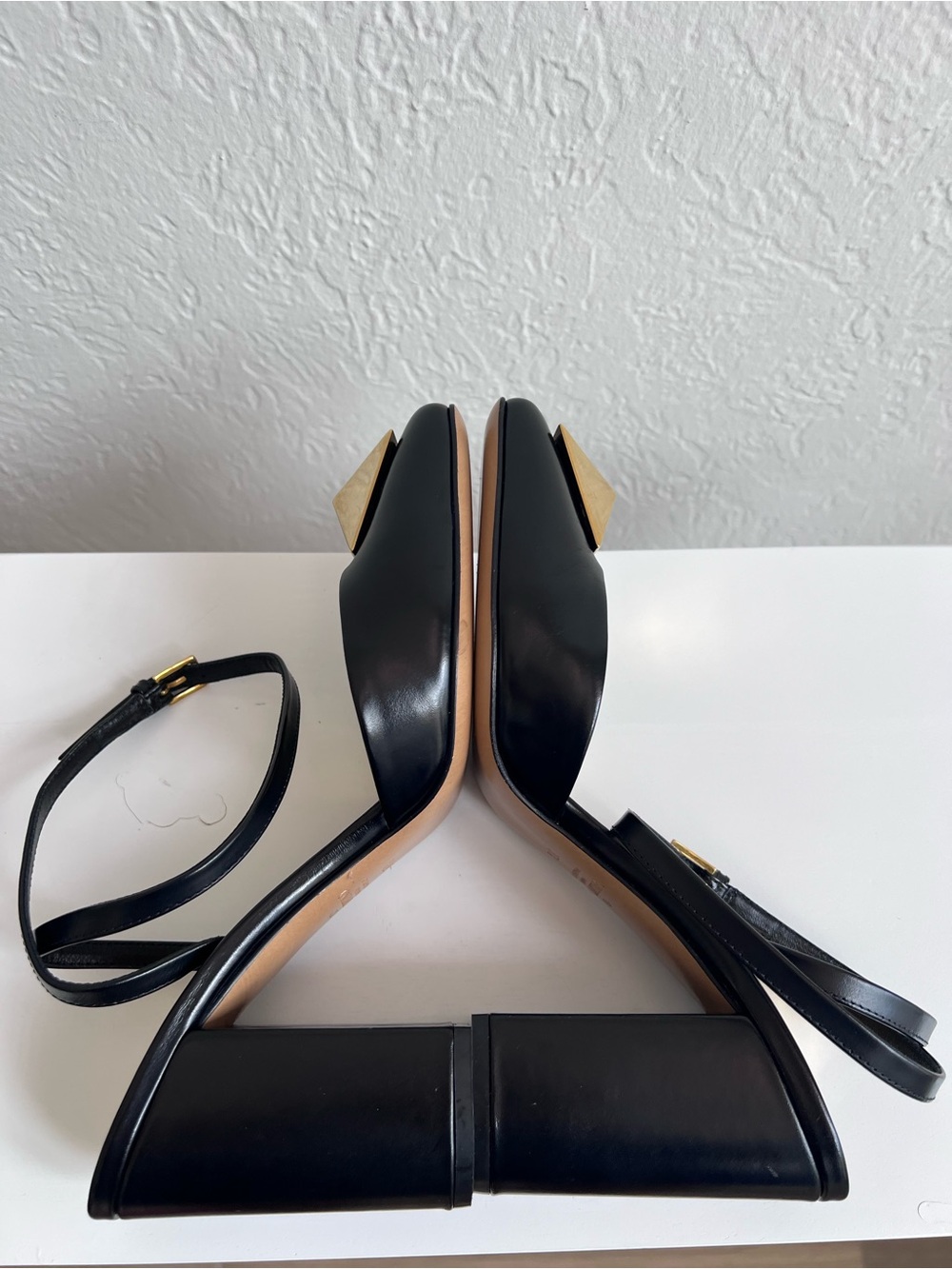 Valentino Garavani One Stud Black Patent Leather Slingback Pumps 37.5 US 7.5 - Picture 11 of 16